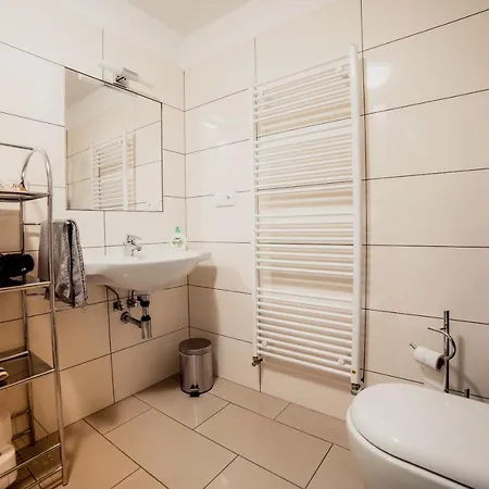 U Ptáčků Appartamento *